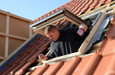 Pose de fenêtres de toit Velux à Garris